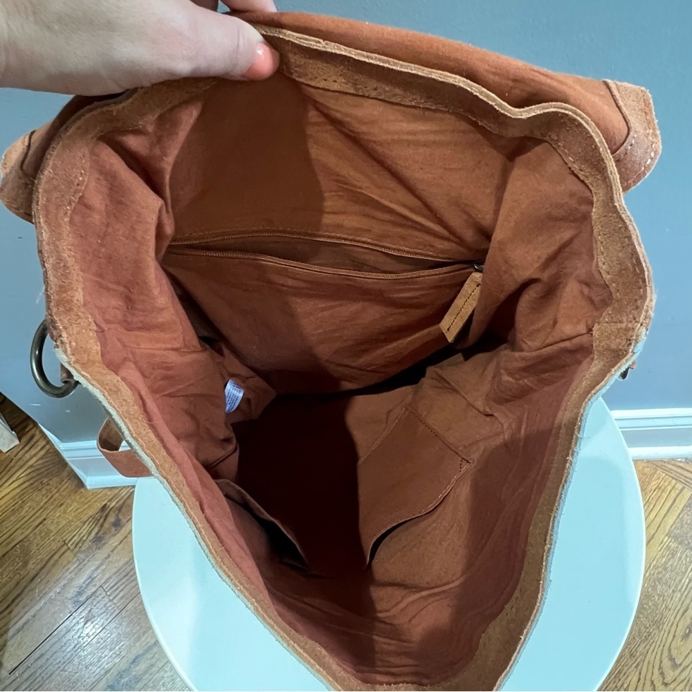 We the Free Paris Convertible Crossbody, Shoulder and Backpack Vintage - Picture 9 of 11
